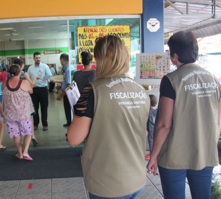 Supermercados de Mogi Mirim são fiscalizados na adoção de medidas no combate a Covid-19