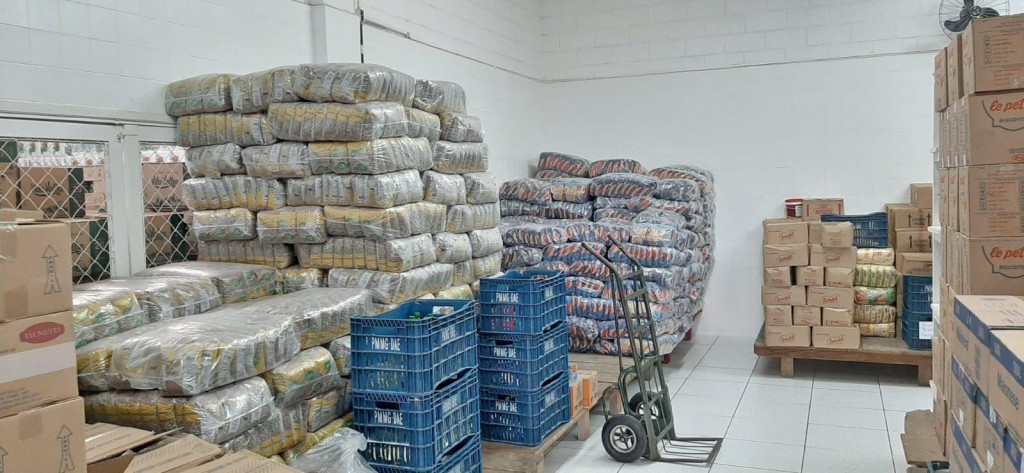 Prefeitura de Mogi Guaçu faz nova distribuição de kits de alimentos às famílias dos alunos da rede municipal