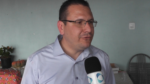 Candidato a deputado visita Estiva Gerbi