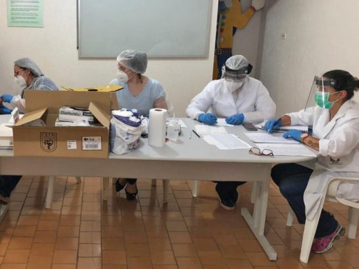Funcionário de instituição de idosos testa positivo para Covid