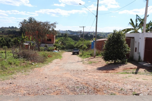 Rua Maria Rodrigues Ribeiro será asfaltada