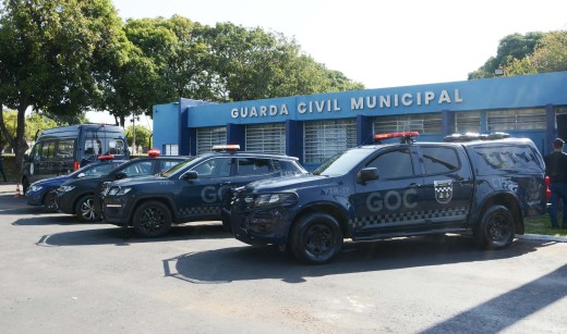 Homem é preso após agredir companheira e danificar viatura da GCM em Mogi Guaçu