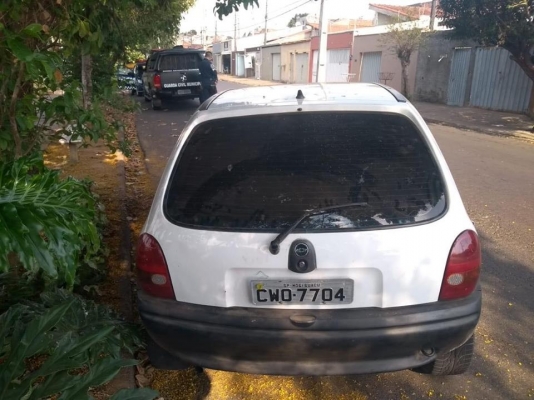 Carro roubado é recuperado pela GCM 