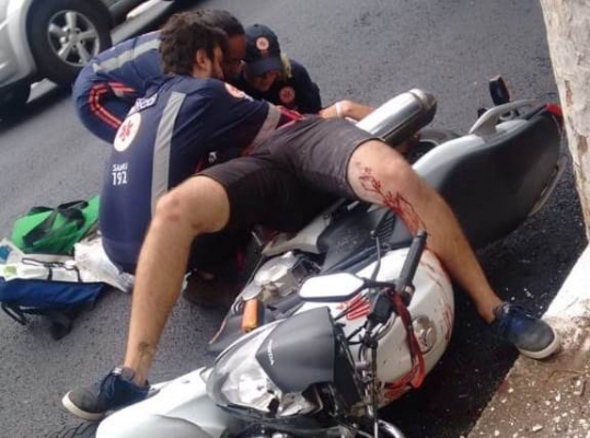 Acidente na Adib Chaib leva motociclista para a UTI da Santa Casa