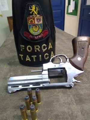 Força Tática prende homem com revólver 38 em Mogi Mirim