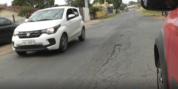 Avenida Prefeito Nico Lanzi gera diversas reclamações