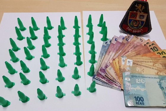 PM prende suspeito de tráfico de drogas em Mogi Mirim