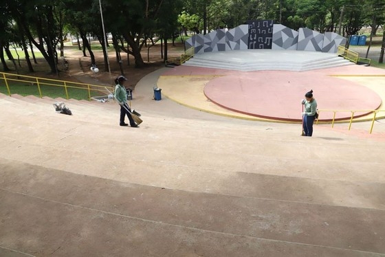 Zerão ganha novas lixeiras, limpeza e área para ciclovias