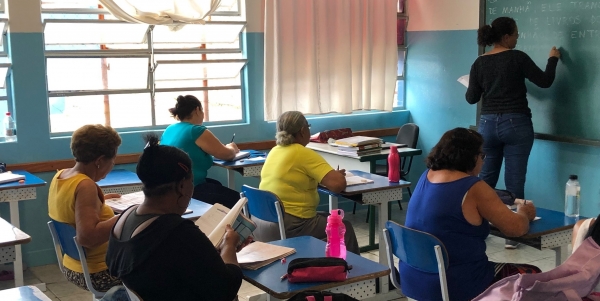 Secretaria da Educação abre inscrições para turmas de EJA