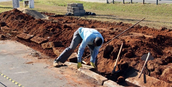 Rodoviária passa por obras para receber nova Ciretran