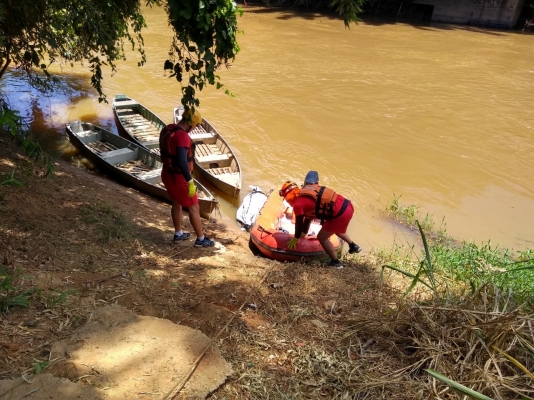 Bombeiros encontram corpo de aposentado que teria se afogado no Rio Mogi Guaçu