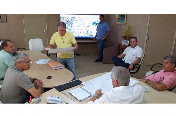 Prefeitura apresenta o andamento das obras do Santa Terezinha