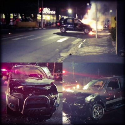 Carro pega fogo em Mogi Mirim