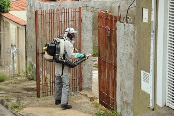 Inseticida começa a ser aplicado no Guaçu-Mirim