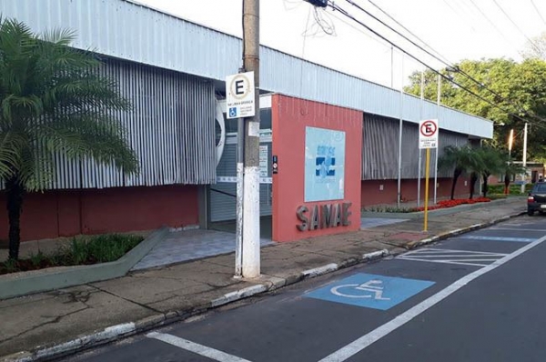 SAMAE assina contrato para obra do interceptor de esgoto na Avenida Brasil