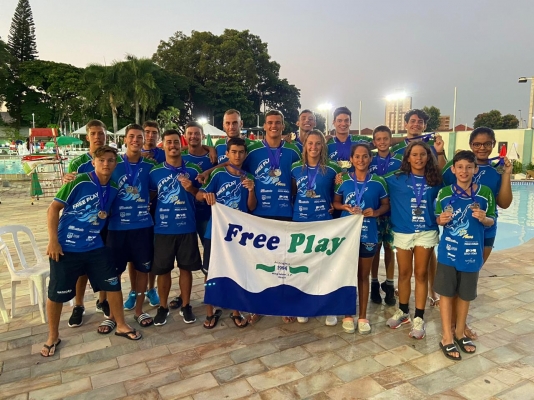 Free Play fatura 32 medalhas em Torneio Regional