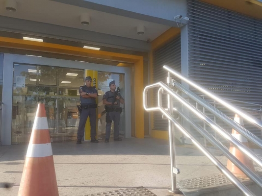 Dupla que tentava roubar caixas eletrônicos em Mogi Mirim é presa pela PM